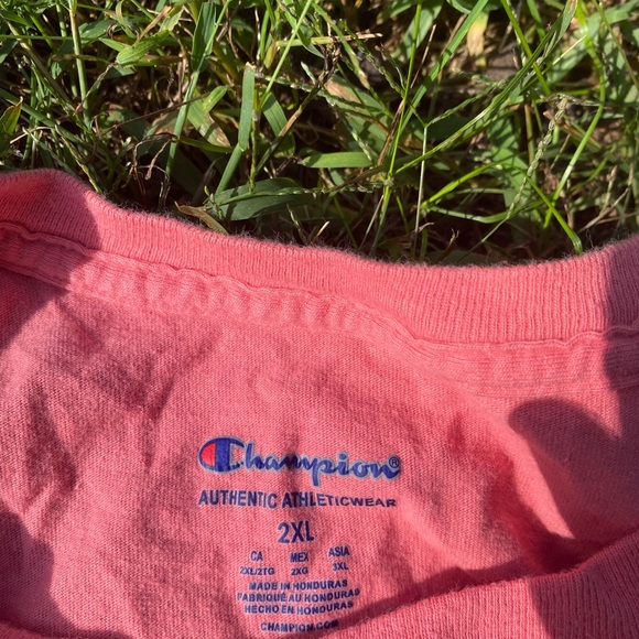 Champion T-Shirt - Picture 4 of 4